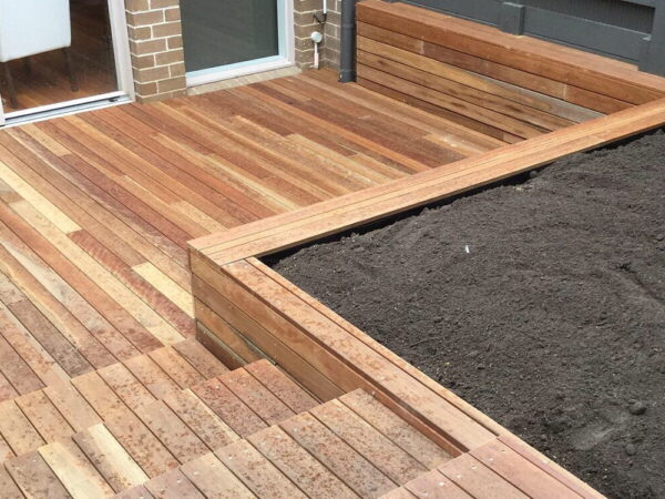 Deck built by a handyman